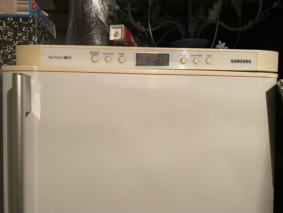 Продам золодильник samsung