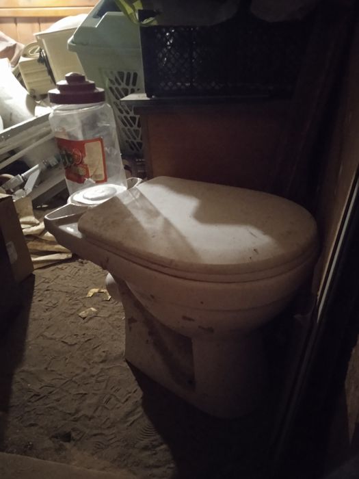 Унитаз "санита".