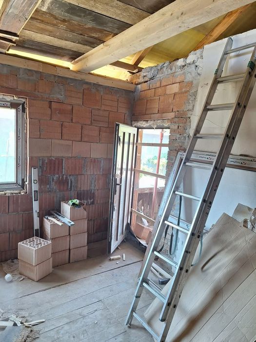 Consolidări si renovări case vechi