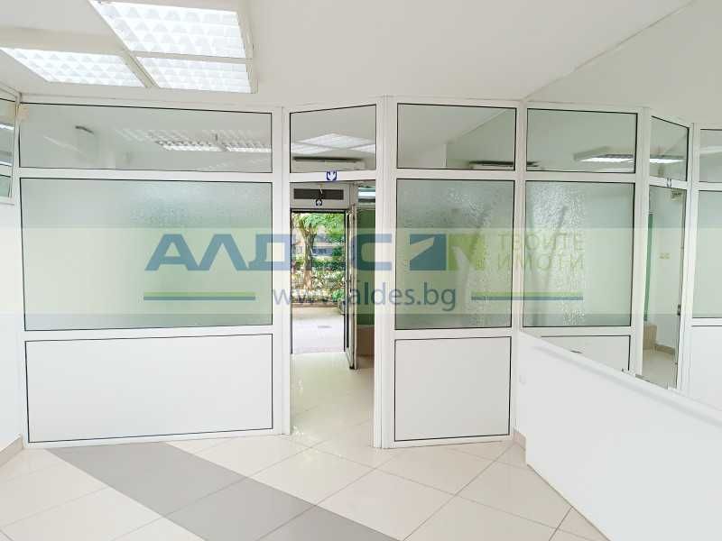 Продава се Магазин в София, Център - 44 кв.м за 3836 €/кв.м - Снимка #1