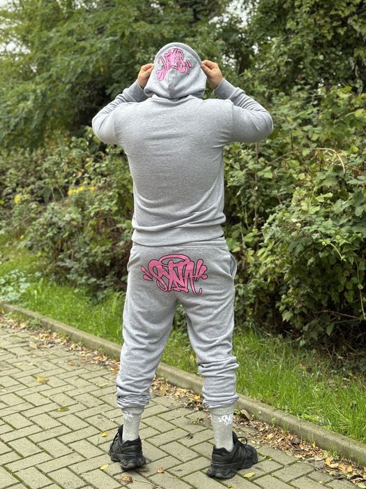 SALE ! Corteiz / Nike Tech Fleece / Trapstar / Syna World Мъжки Екипи Анцузи