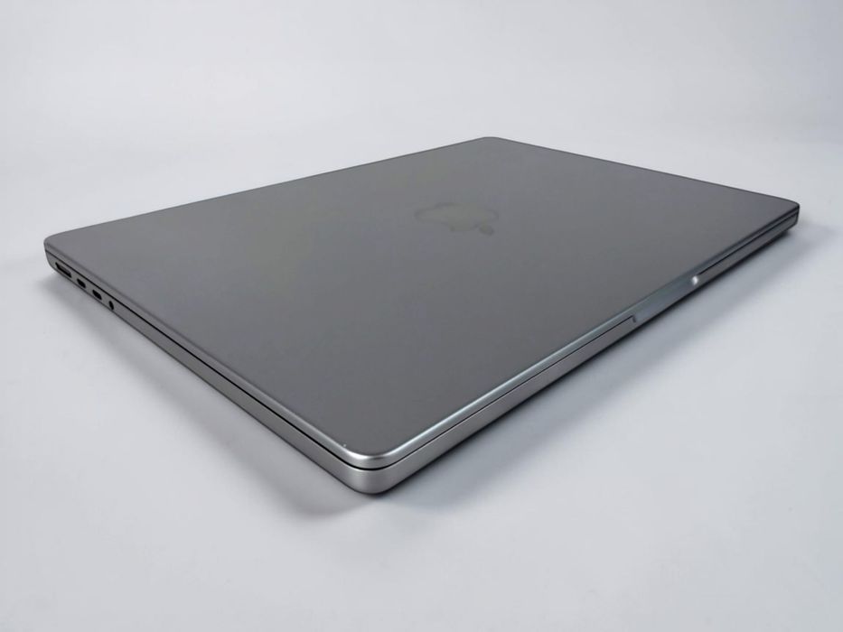 Apple MacBook Pro 14'' 2021 M1 PRO 16RAM 512SSD Перфектен! Гаранция!