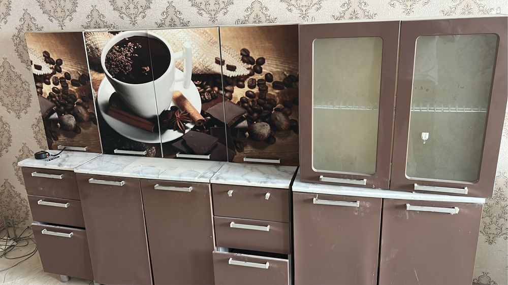 Продам кухонный гарнитур