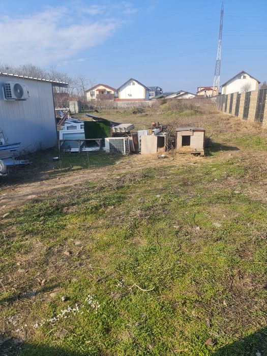 Vind teren  1100 metri  linga benzinaria  moll