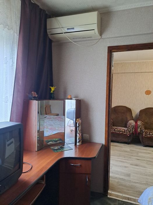 Сдам квартиру на длительный срок.