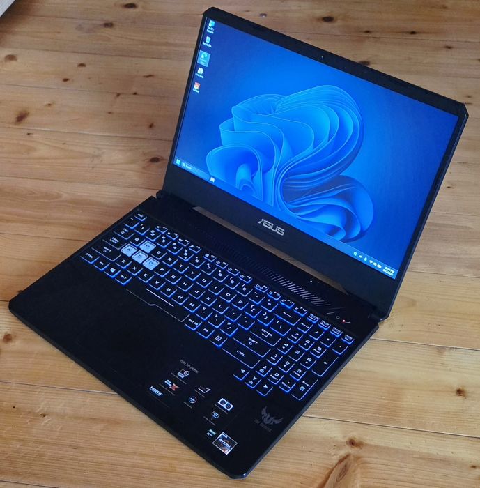 Laptop Asus Ryzen 5 GTX 1650 16GB SSD 15.6" 120Hz