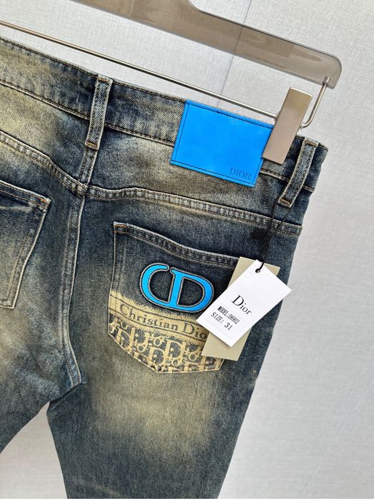 Blugi Dior , calitate premium , pe comanda , noi , M