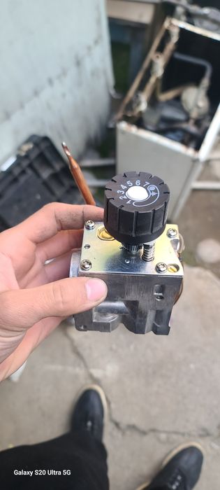 Котел и Газовый калонок запчасть все есть