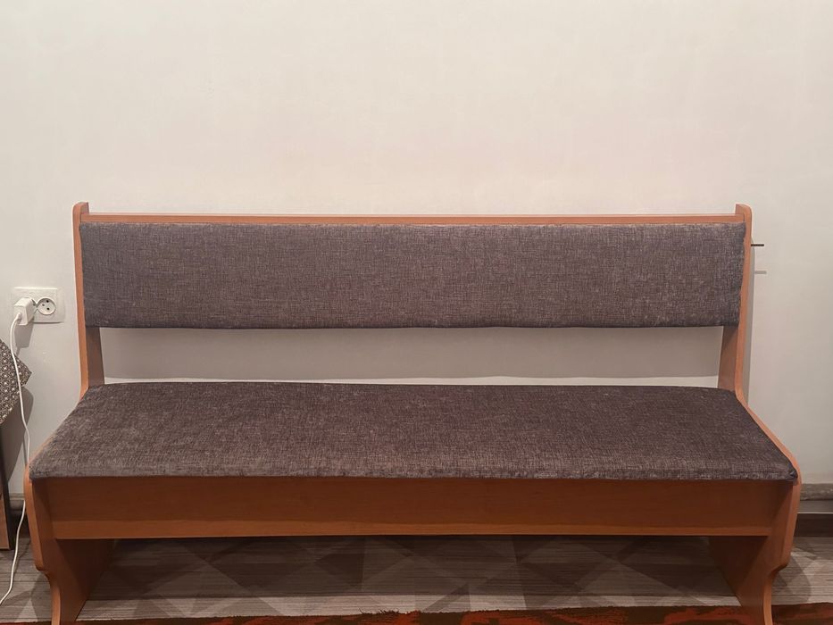 Продается Кухонный стол