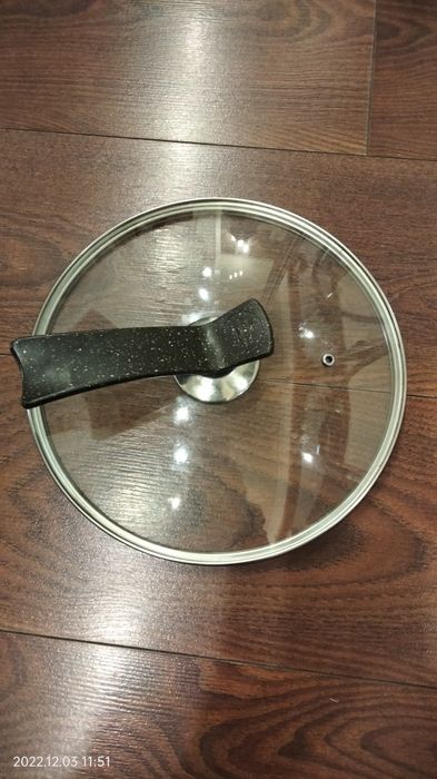 Продам крышку 26-28диам