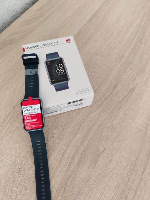 продаются часы Huawei