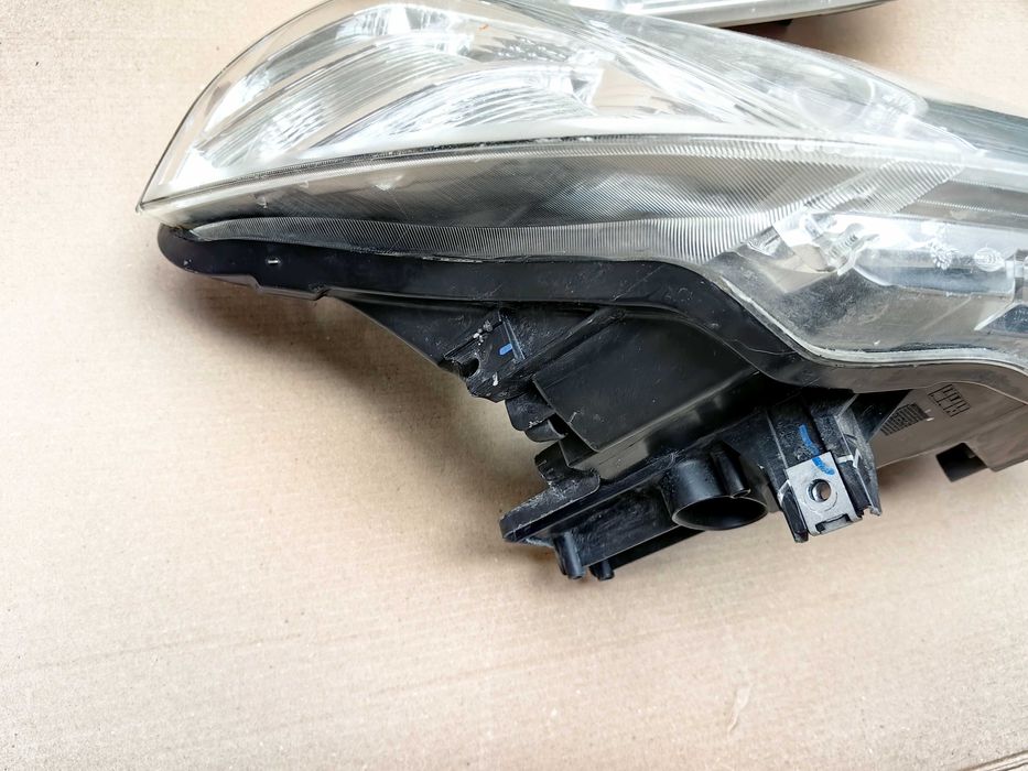 Фар за Nissan Pathfinder / Navara / Фарове Нисан Патфайндър / Навара