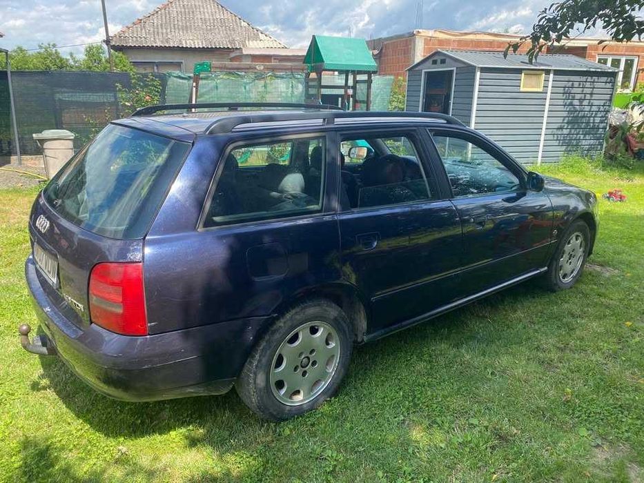 AUDI A4 Avant 1996 — imagine 3