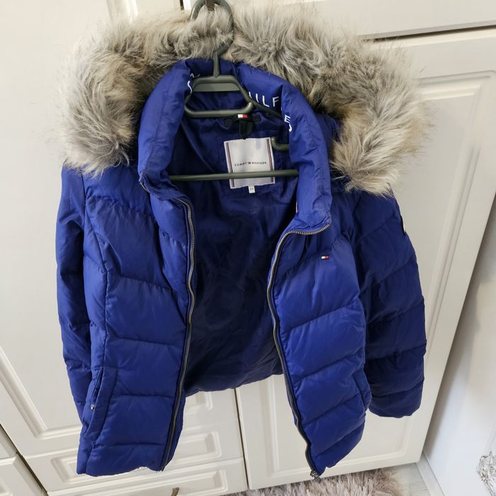 Geaca Tommy hilfiger,merge si S