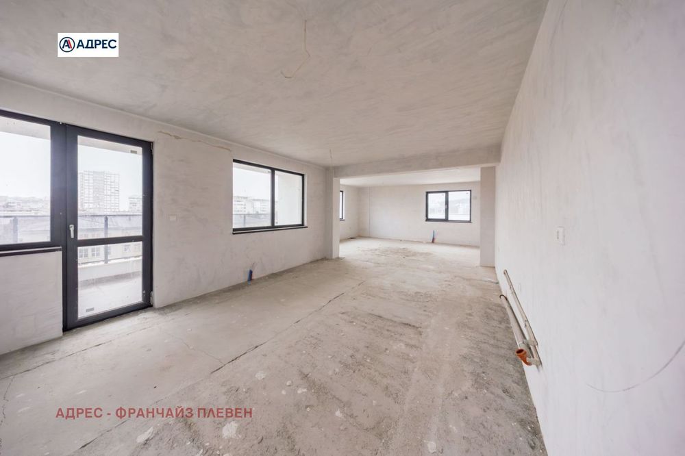 Продава се Многостаен апартамент в Плевен, Широк център - 213 кв.м за 647 €/кв.м - Снимка #3