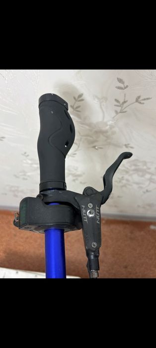 Самокат G2 pro..