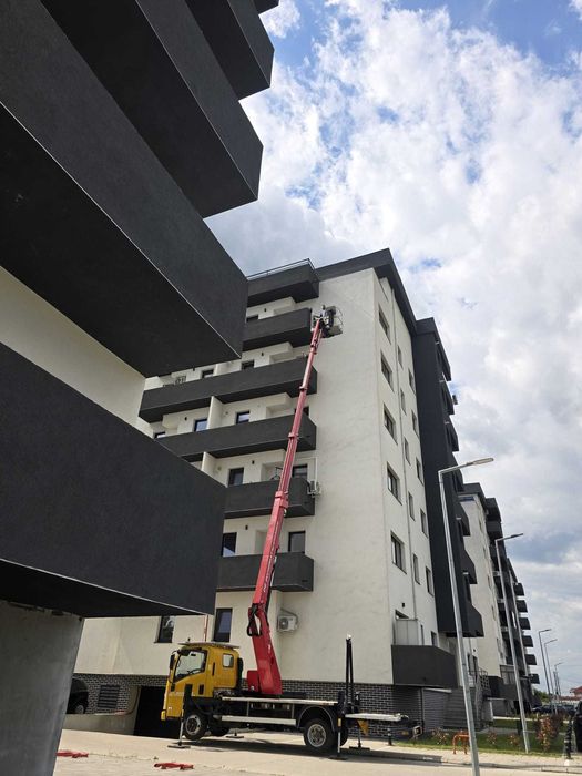 Lift mobil/exterior/ridicare marfa/ mobila/macara/nacela/mobila