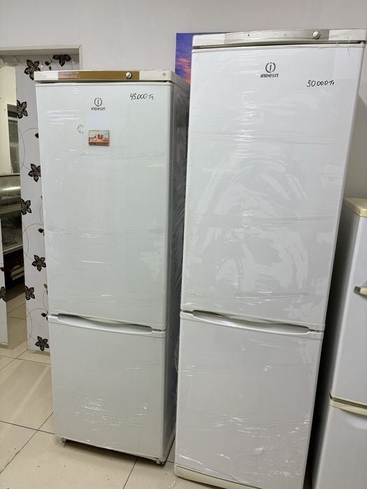 Холодильник INDESIT