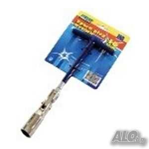 продавам Ключ за свещи