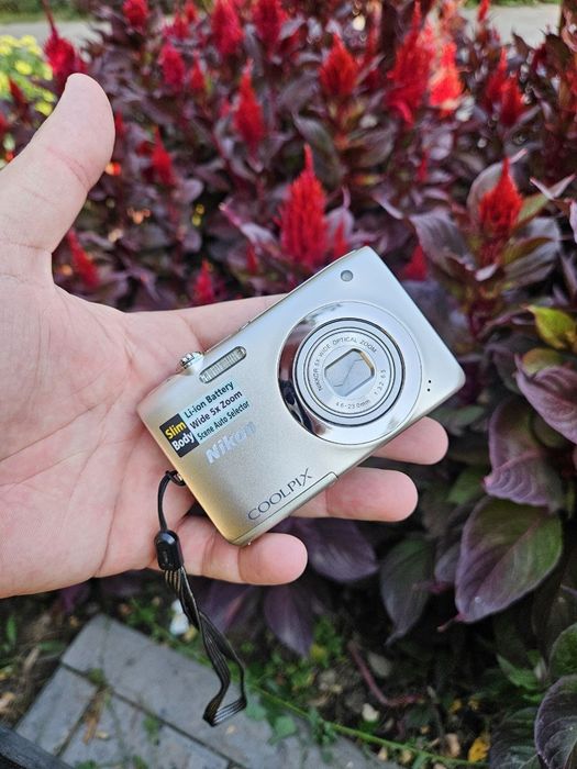 Nikon Coolpix цифровой фотоаппарат