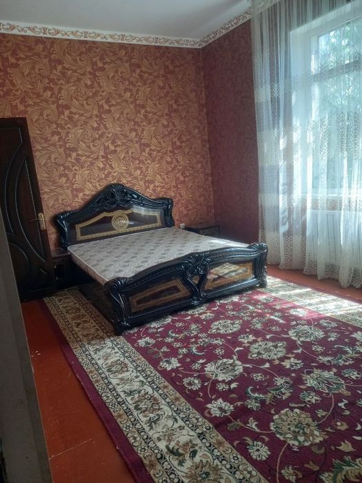Ховли уй сотилади Фарғонада