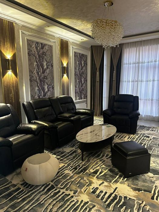 Сдаётся 3 ком новостройка Гагарина