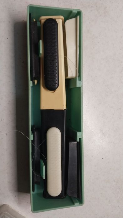 Продаётся набор для зимней подледной рыбалки.