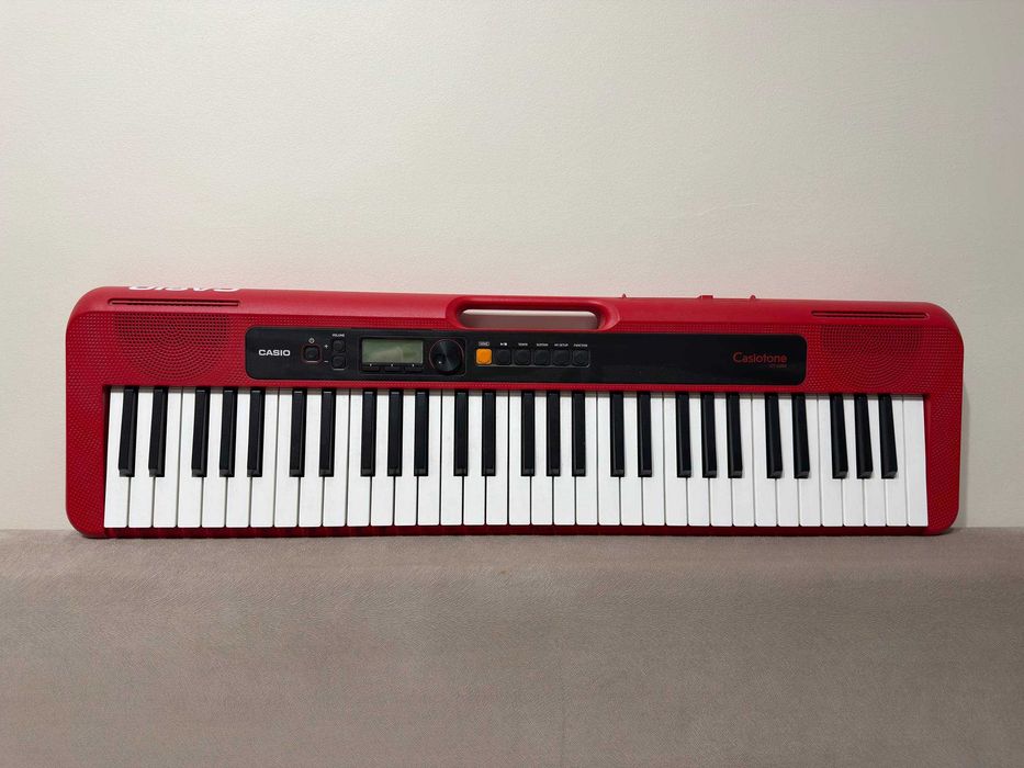 Синтезатор Casio CT-S200RD