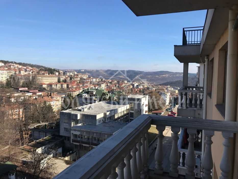 Уютен двустаен в Широк Център