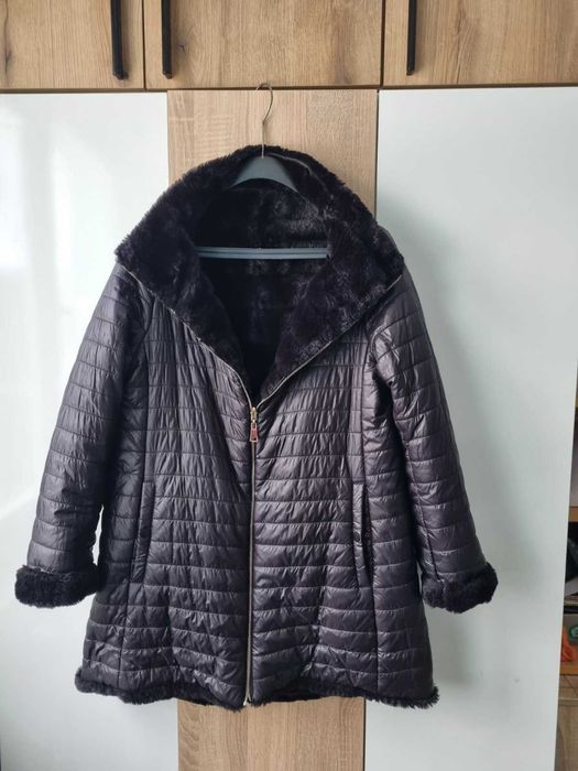 Двулицево дамско палто .Две палта в едно