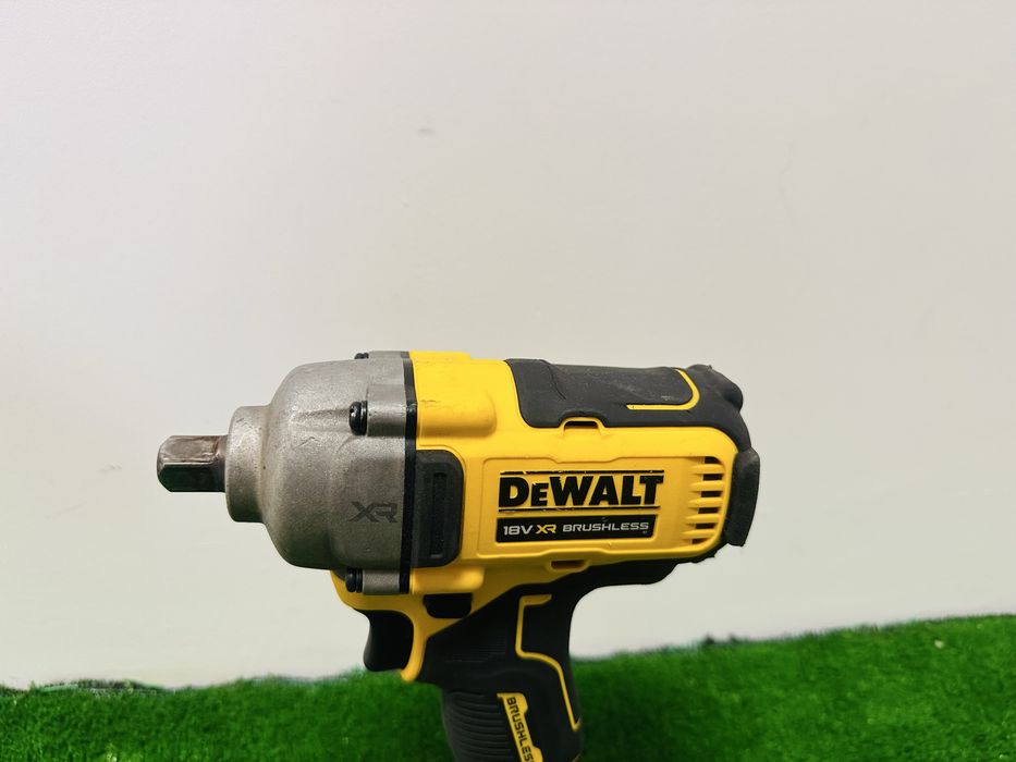 Impact Dewalt DCF892