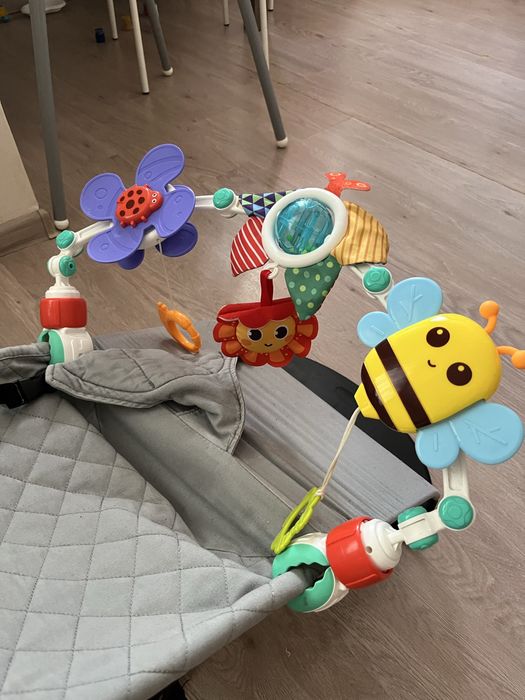 Шезлонг для новорожденных