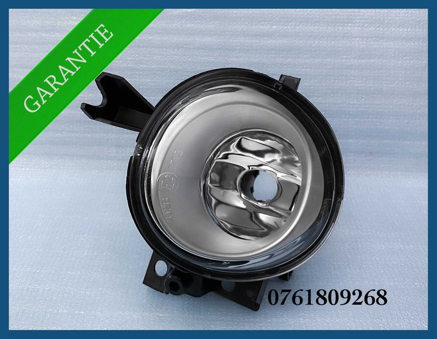 Proiector / Far ceata NOU stanga VW Touareg 7L (2002 - 2010)