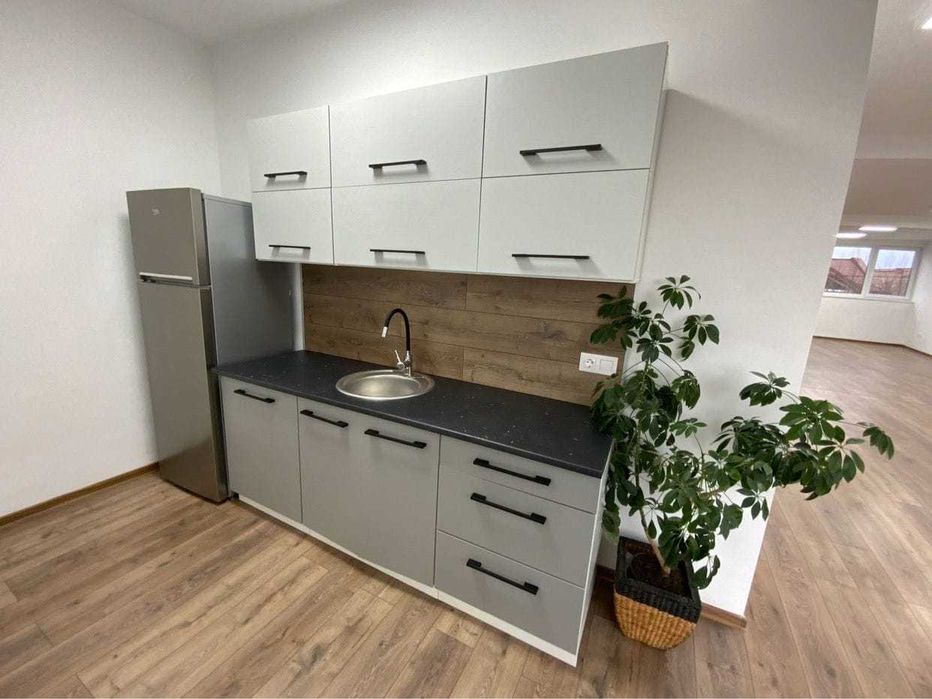 Proprietar inchiriez birou premium in zona centrala