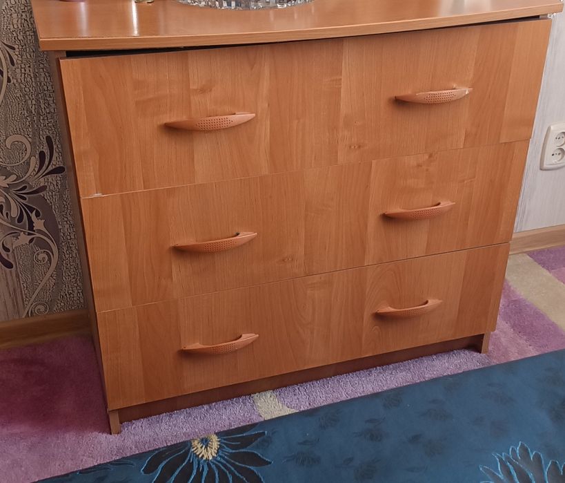 Спальный гарнитур