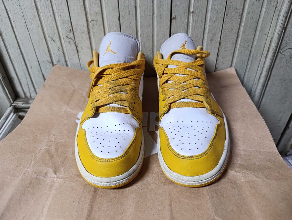 ''Nike Air Jordan 1 Retro Low Pollen''оригинални маратонки 43 номер