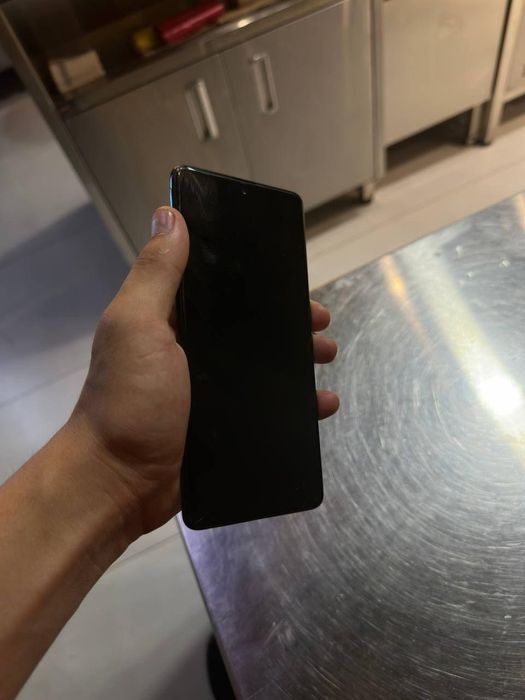Samsung A71 ideal