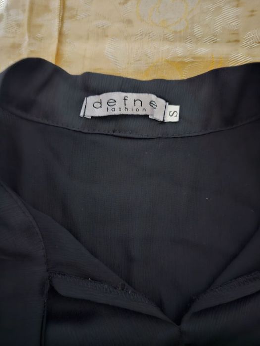 Красивая черная рубашка