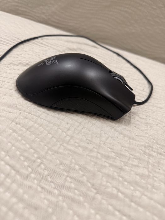Vand mouse Razer DeathAdder Essential