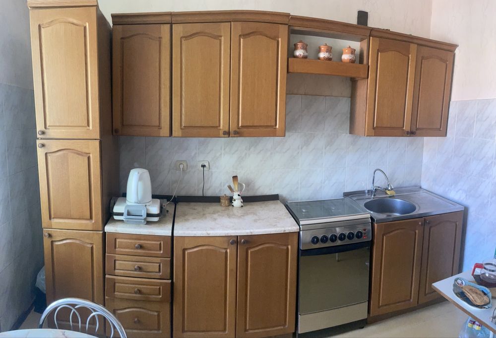 Продается кухонный гарнитур б/ у