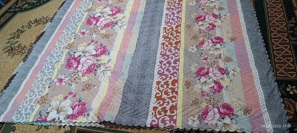 Покрывало абсолютно новый