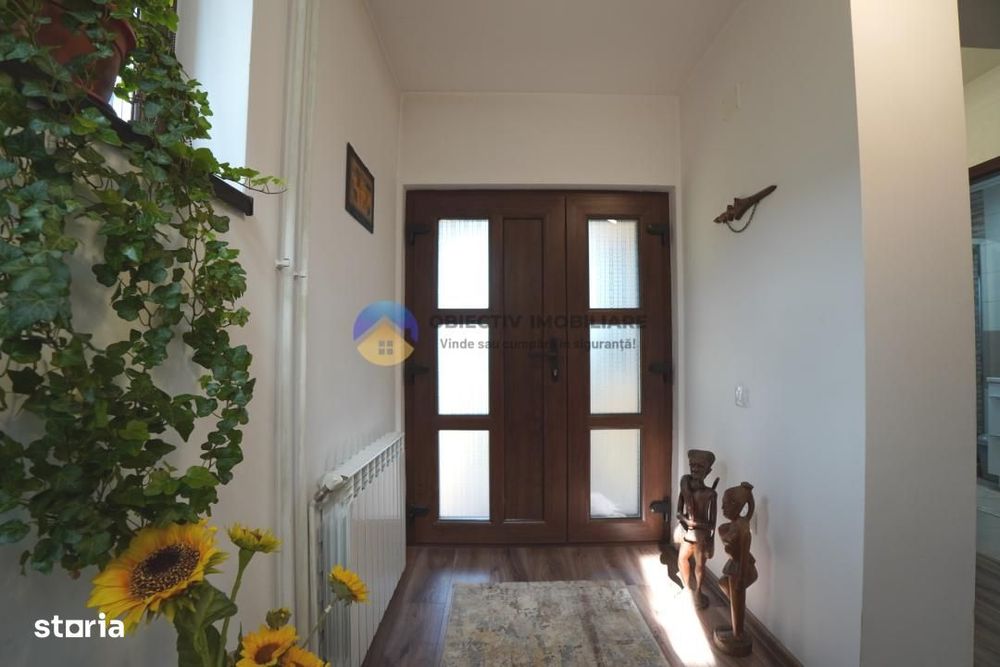 Casa si teren langa lacul Pangarati , mobilata si utilata