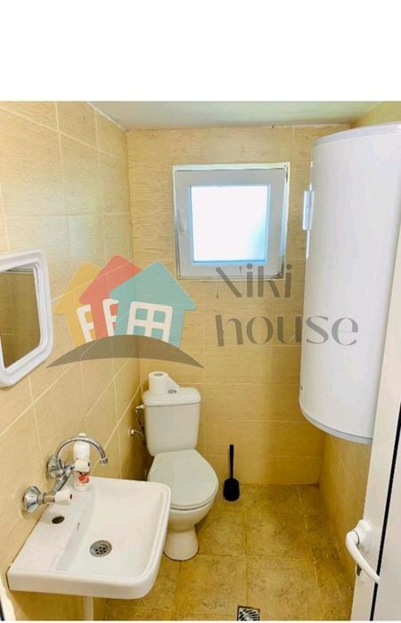 Къща в Варна, област-гр.Бяла площ 450 цена 350000