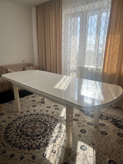 Продам стол со стульями