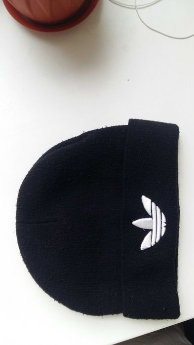 Шапка спортивная с отражателем