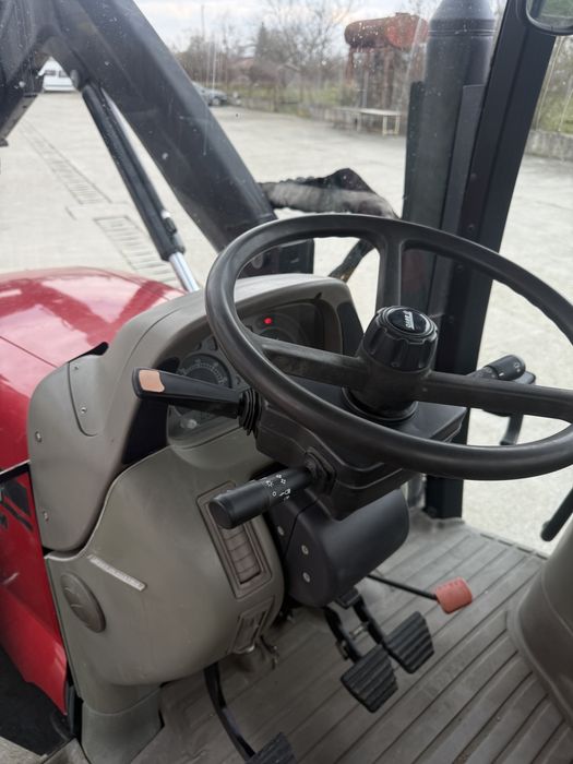 Case MAXXUM X125(New Holland, John Deere)