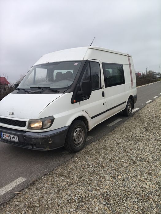 Vînd ford tranzit
