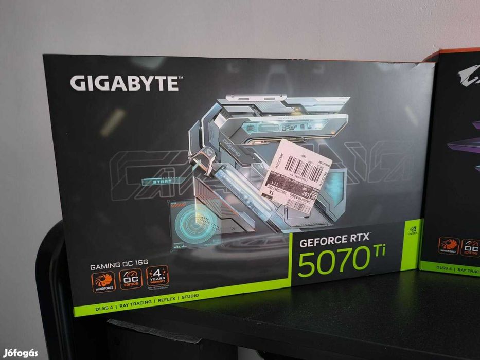Gigabyte GeForce RTX 5070 Ti Gaming OC 16G- factura cumpărată de o luna