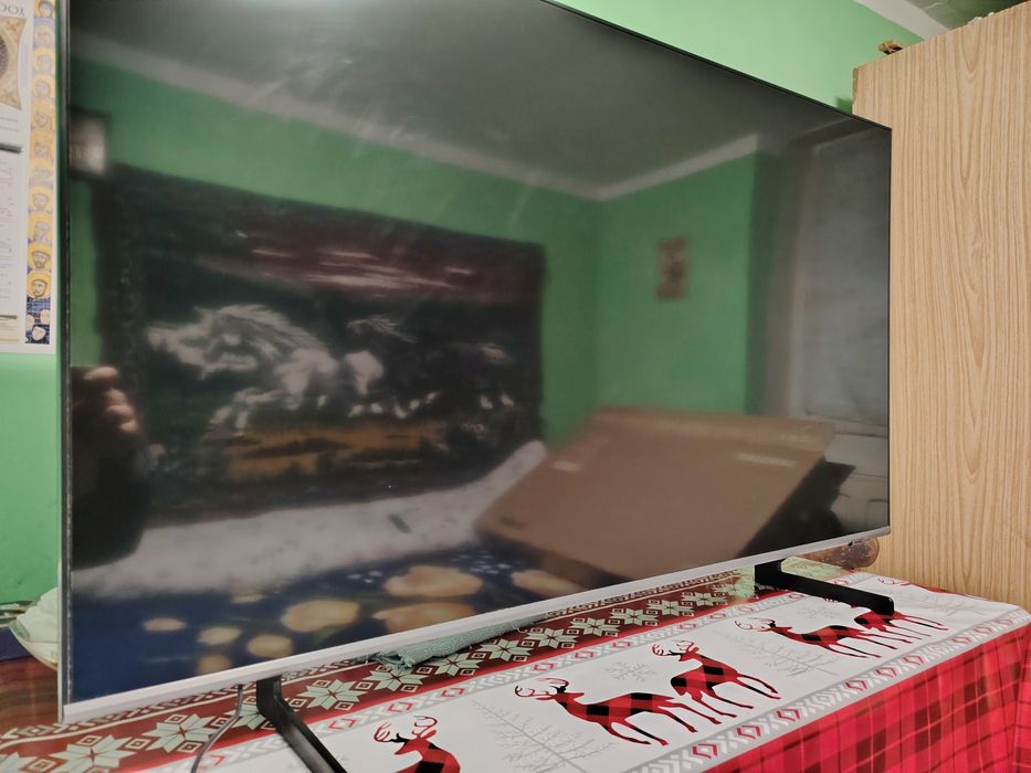 Samsung QLED 4K UHD  108 cm excelent