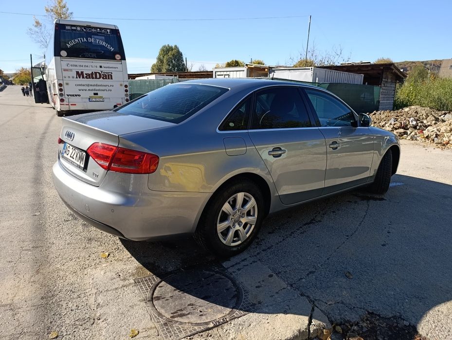 Audi  A4  b8 tfsi cu turbina.